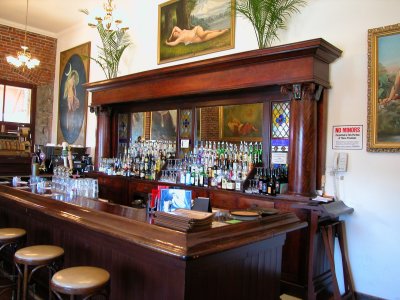 Bar at Baldwin Saloon